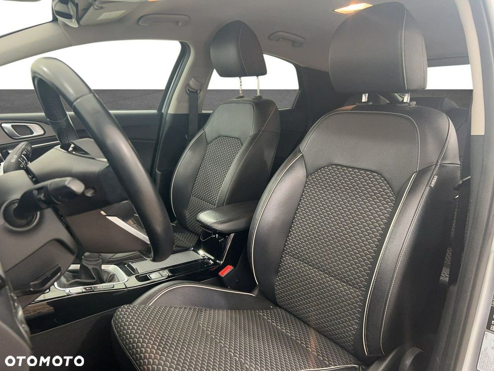 Kia XCeed 1.5 T-GDI L - 10