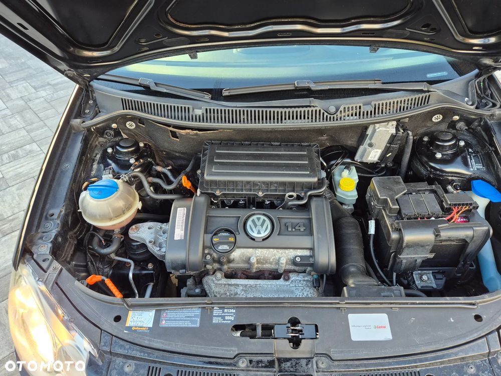 Volkswagen Polo 1.4 16V Q-Line - 8