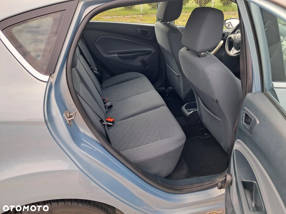 Ford Fiesta 1.4 Champions Edition - 17