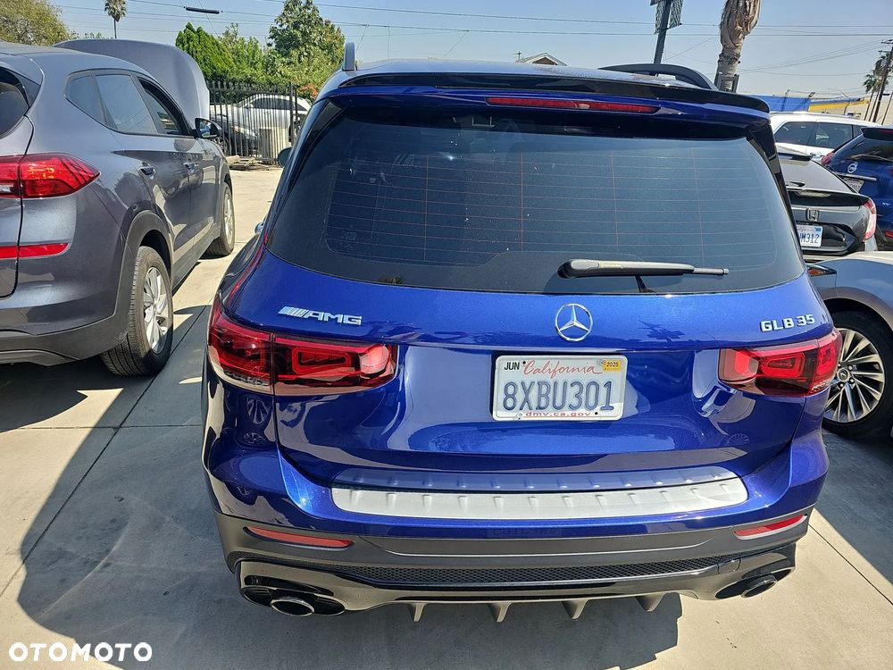 Mercedes-Benz GLB AMG 35 4-Matic - 3