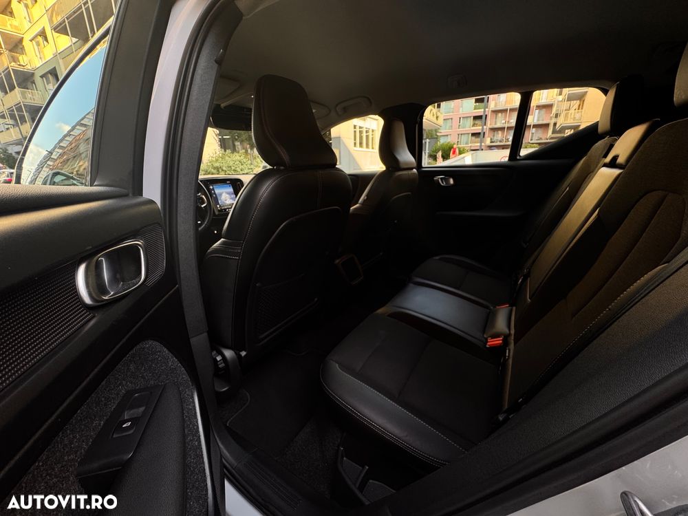 Volvo XC 40 - 9