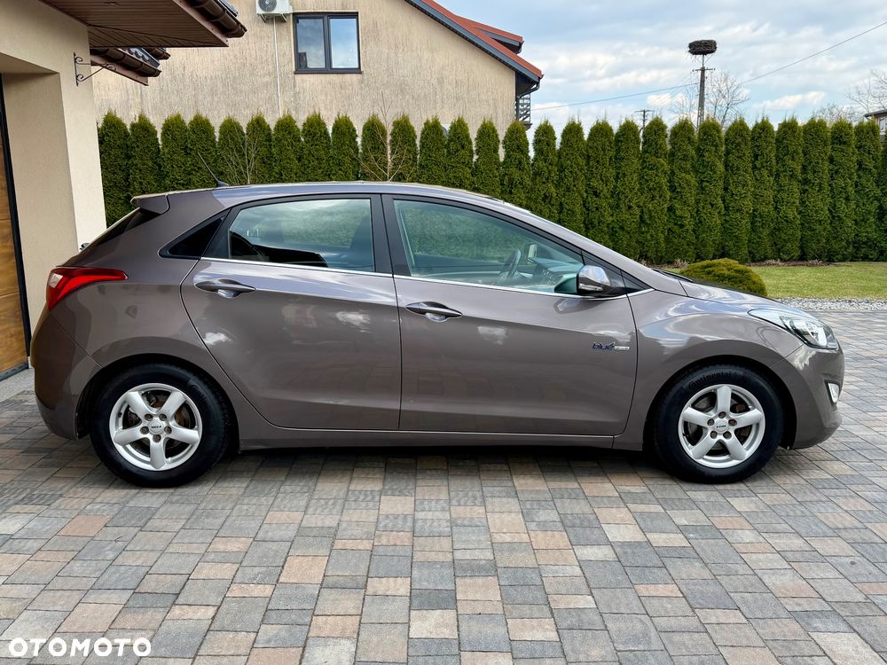 Hyundai i30 1.6 Trend - 6