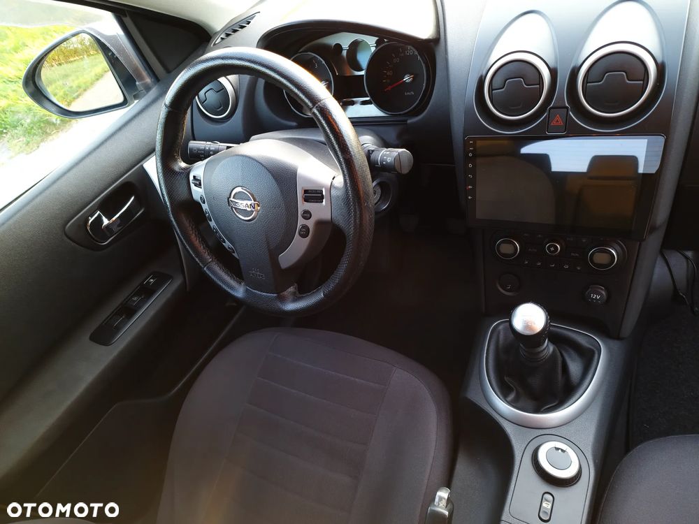 Nissan Qashqai 2.0 4x4 Tekna - 11