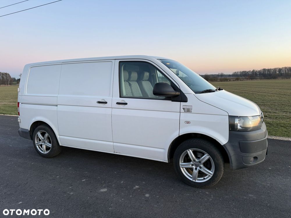 Volkswagen Transporter - 3