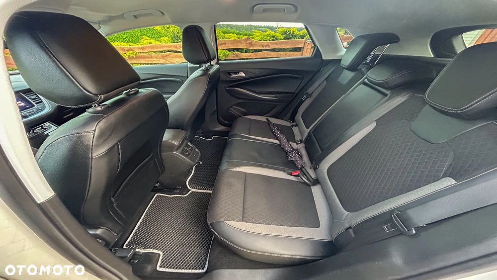 Opel Grandland X - 19