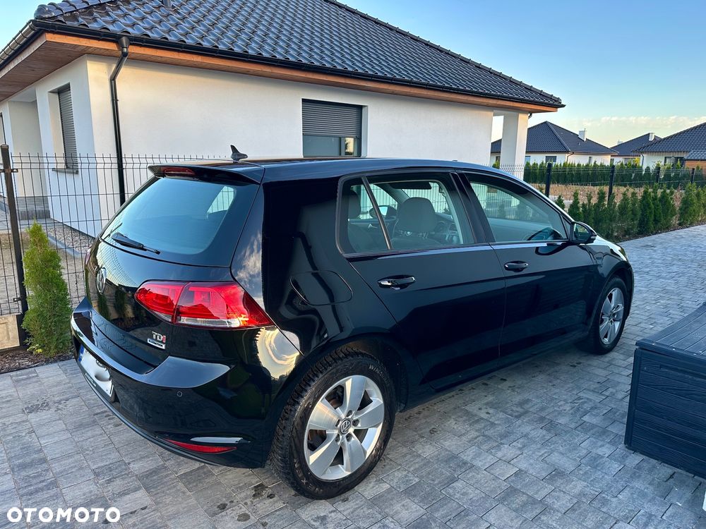 Volkswagen Golf 1.6 TDI BlueMotion Trendline - 5