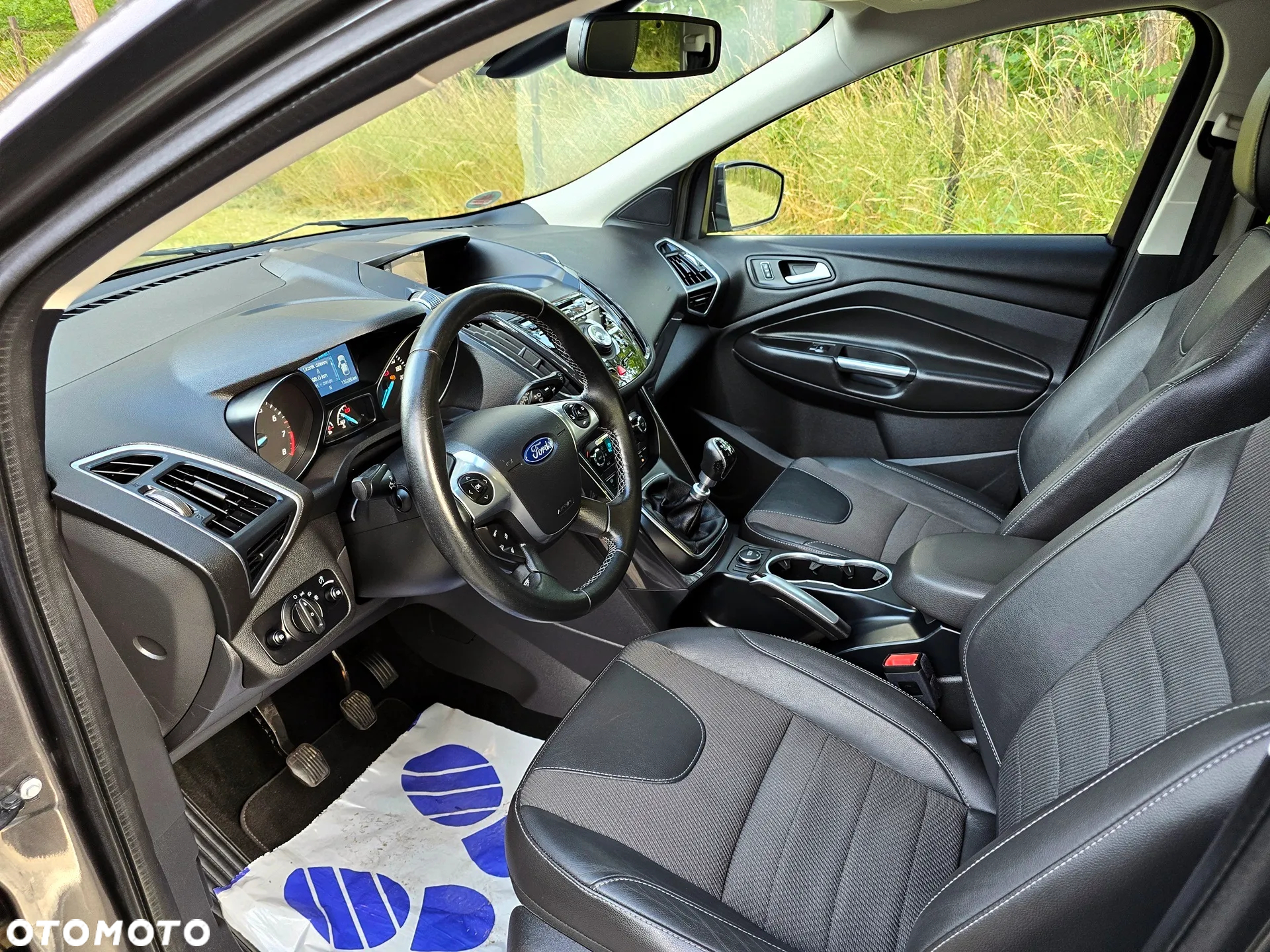 Ford Kuga - 6