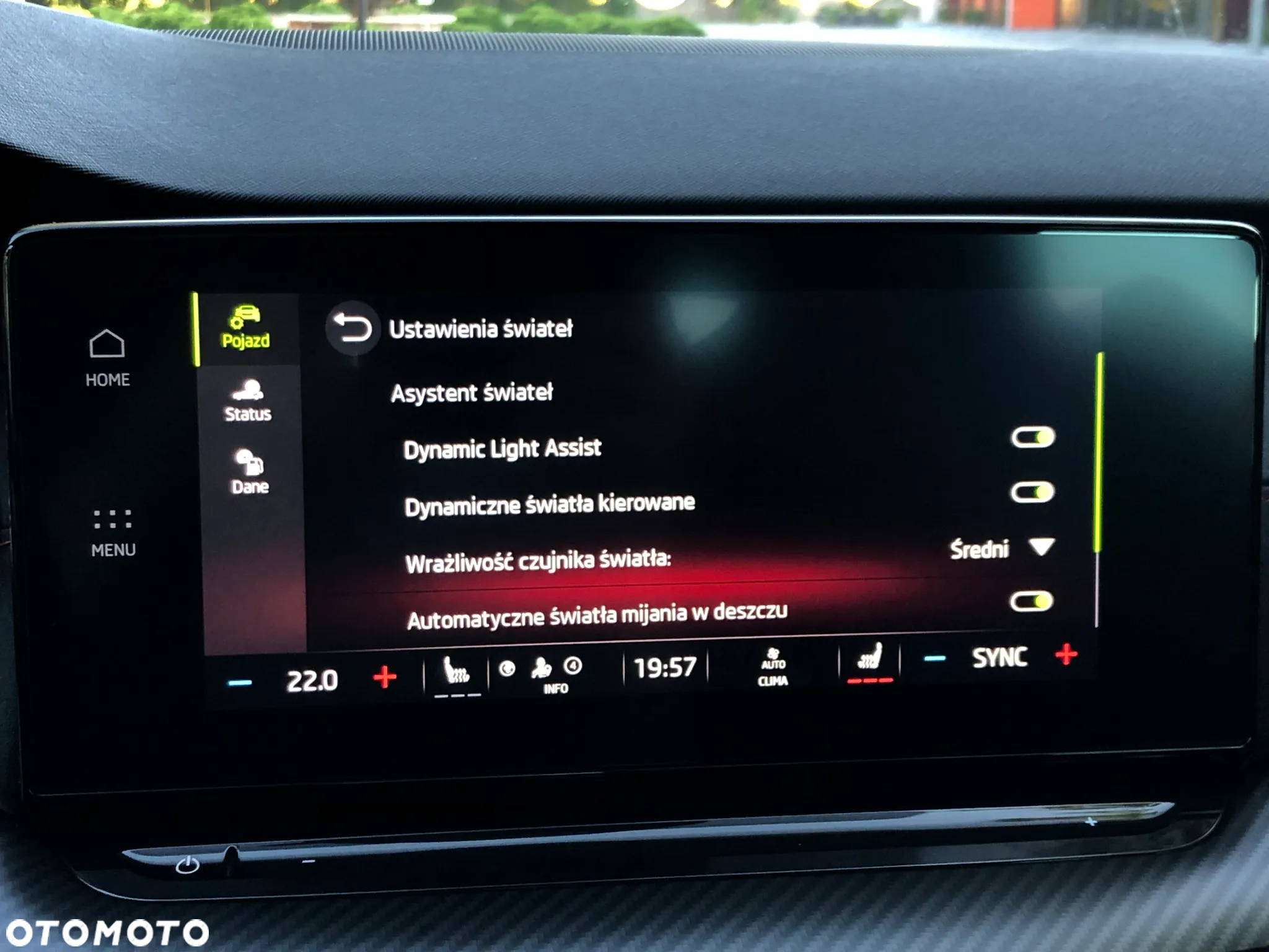Skoda Octavia 2.0 TDI DSG RS - 23