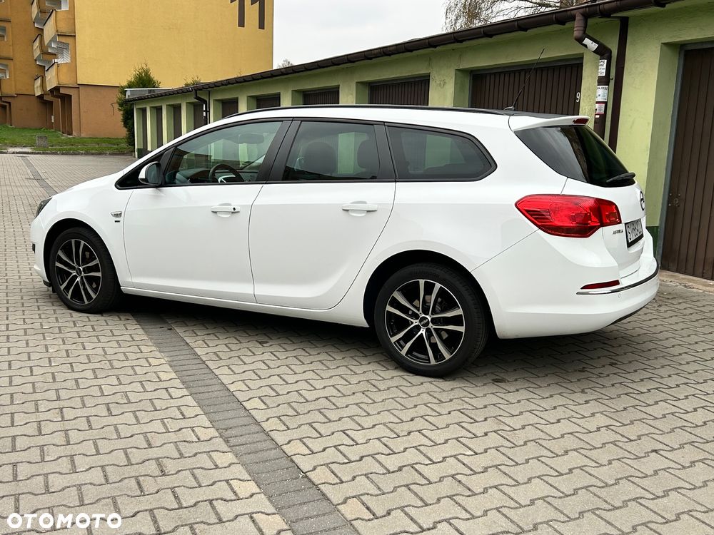 Opel Astra 1.4 Turbo Style - 4