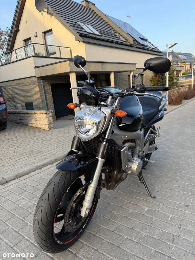Yamaha FZ6 - 6