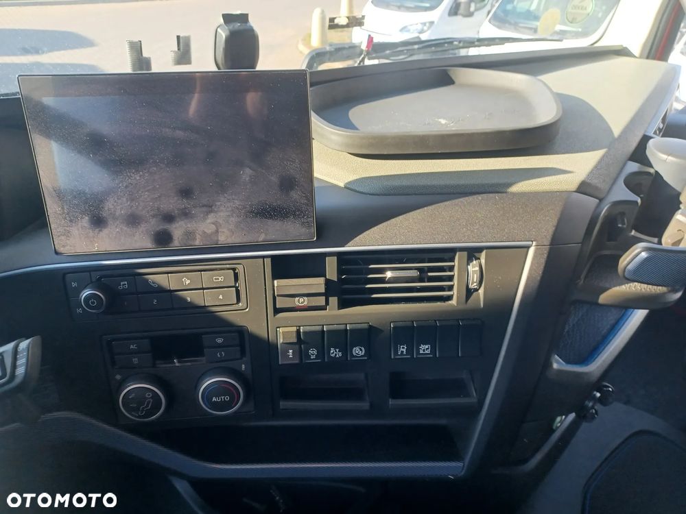 Volvo FH 460  I-SAVE  (31924) - 17