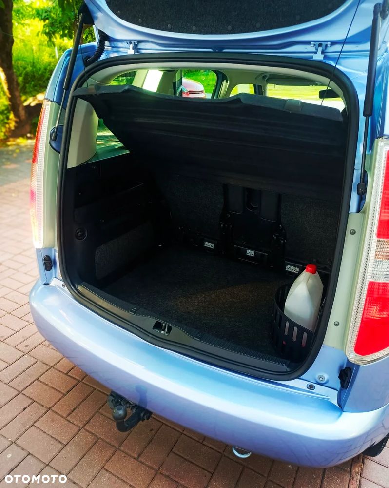 Skoda Roomster 1.6 16V Comfort PLUS EDITION - 21