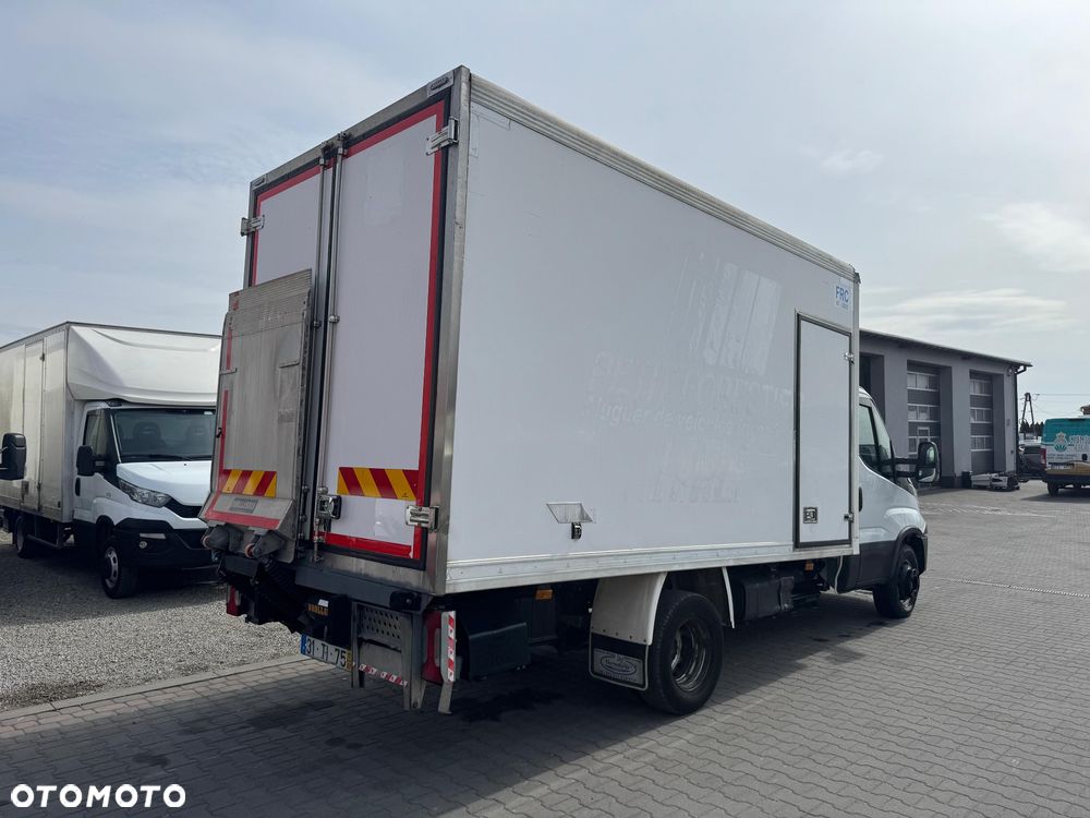 Iveco 72c18 ,70C17,,72C18,,70C15,,50C15,,50C17,,35C13,,35C14,,35C15 - 9