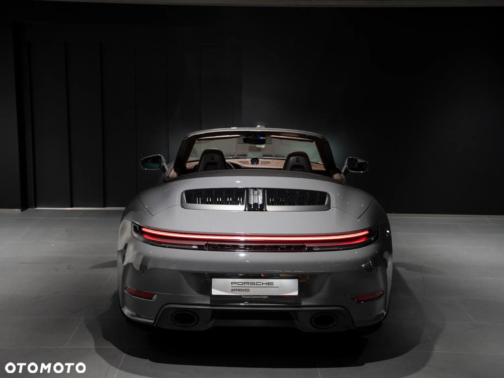 Porsche 911 - 12