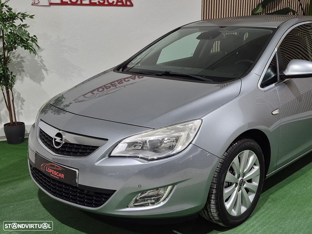 Opel Astra 1.4 Cosmo - 2