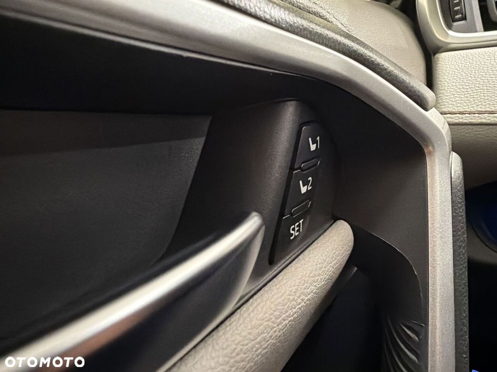 Toyota RAV4 2.5 Hybrid Executive 4x2 - 21