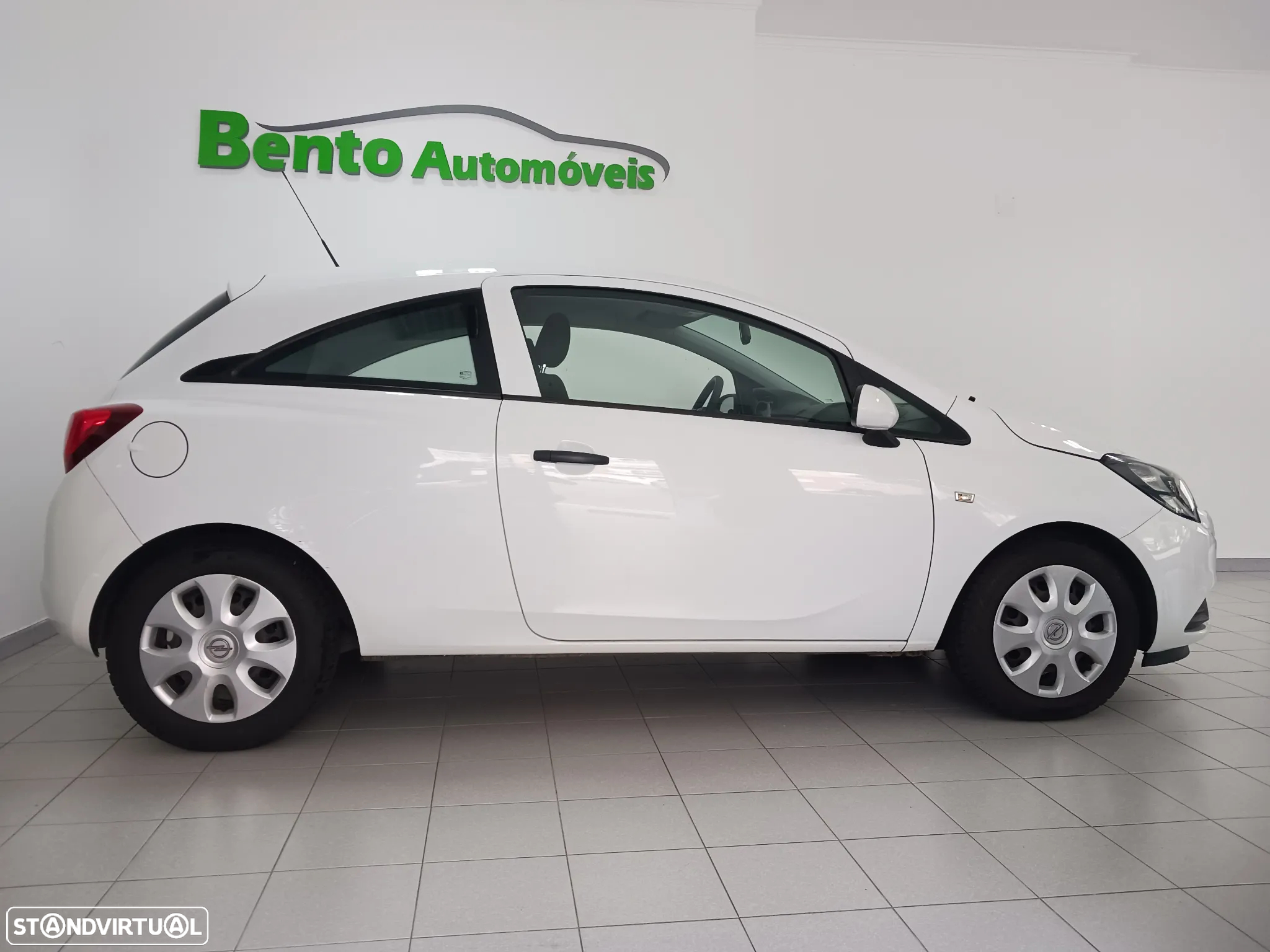 Opel Corsa 1.3 CDTi Van Iva Dedutível - 2