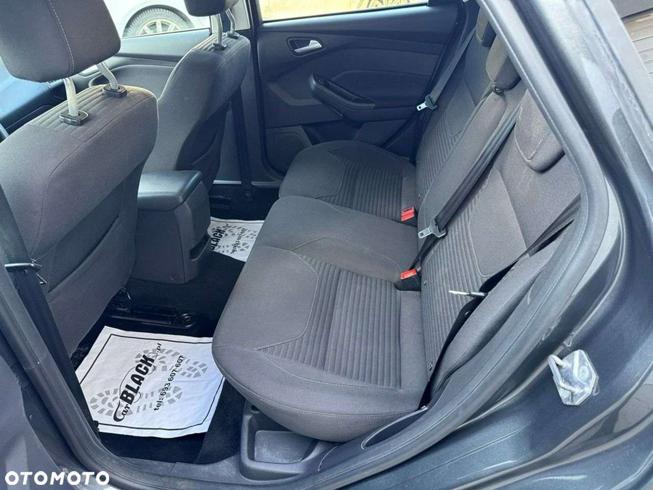 Ford Focus - 19