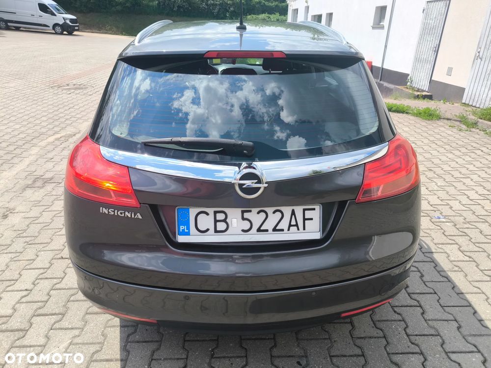 Opel Insignia 1.8 Sport - 6