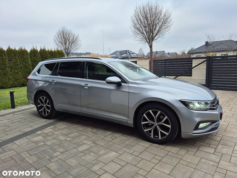 Volkswagen Passat 2.0 TDI EVO Elegance DSG - 26