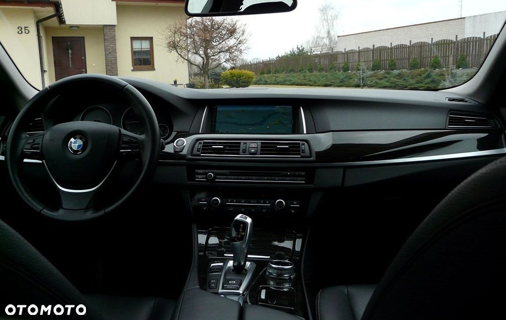 BMW Seria 5 - 24