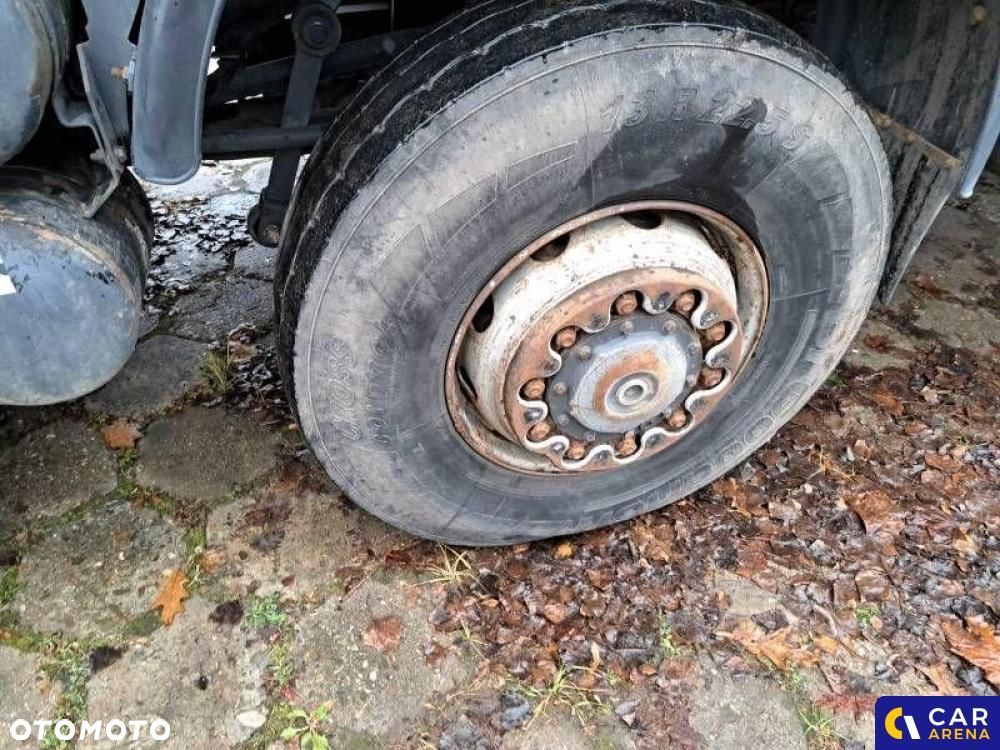 Mercedes-Benz Arocs - 38