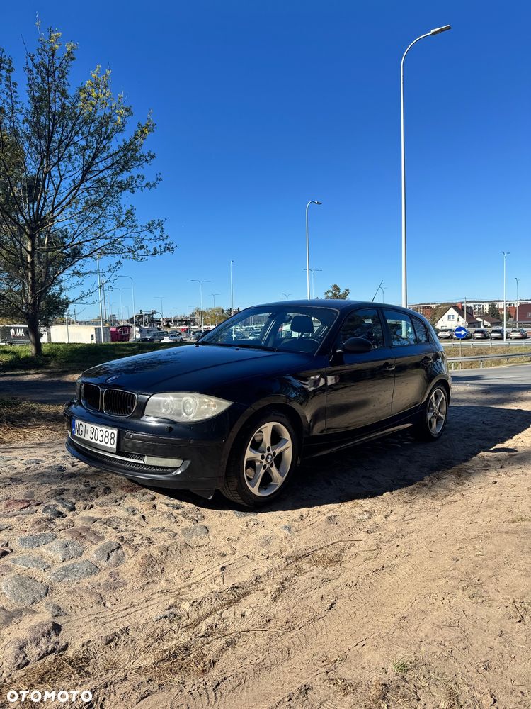 BMW Seria 1 120d DPF - 6