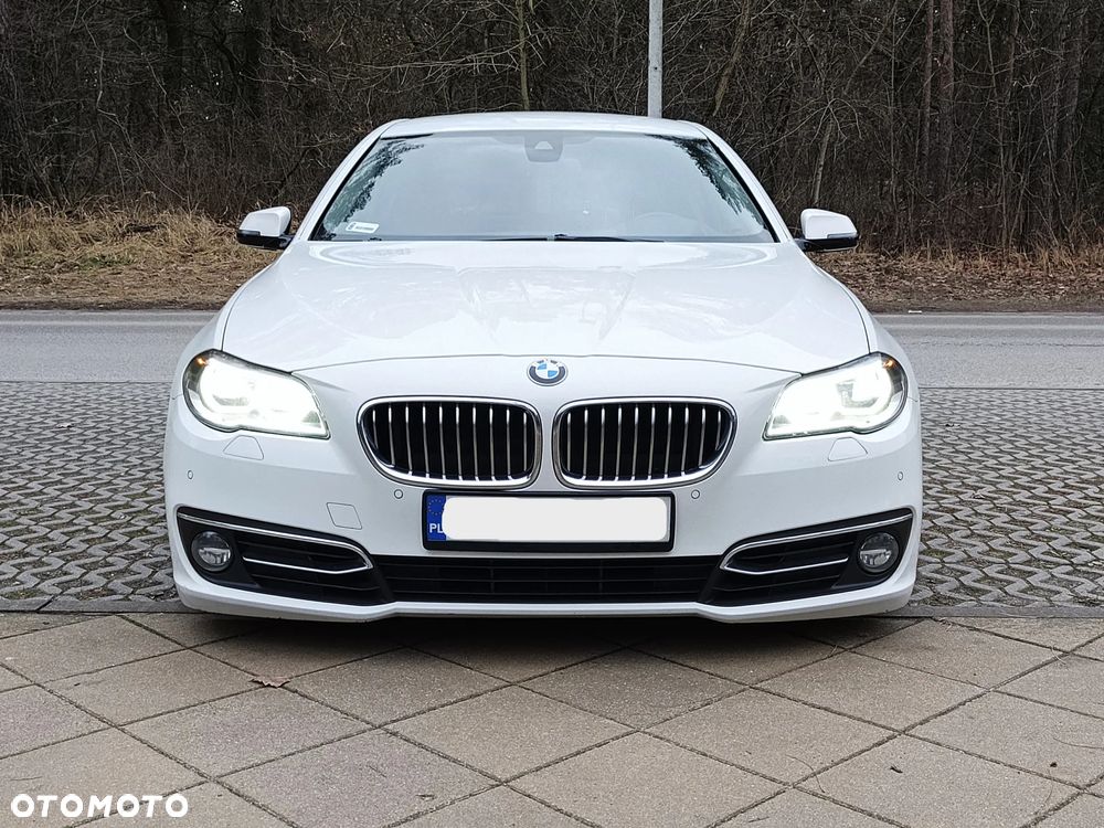 BMW Seria 5 520d Luxury Line - 14