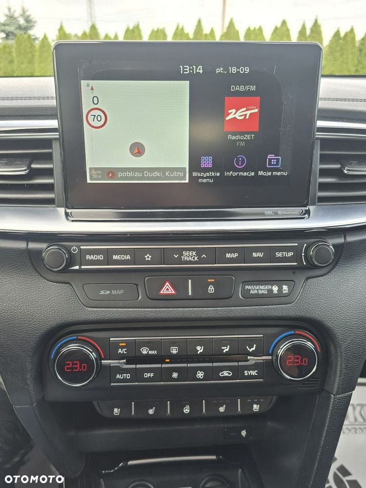 Kia Ceed - 35
