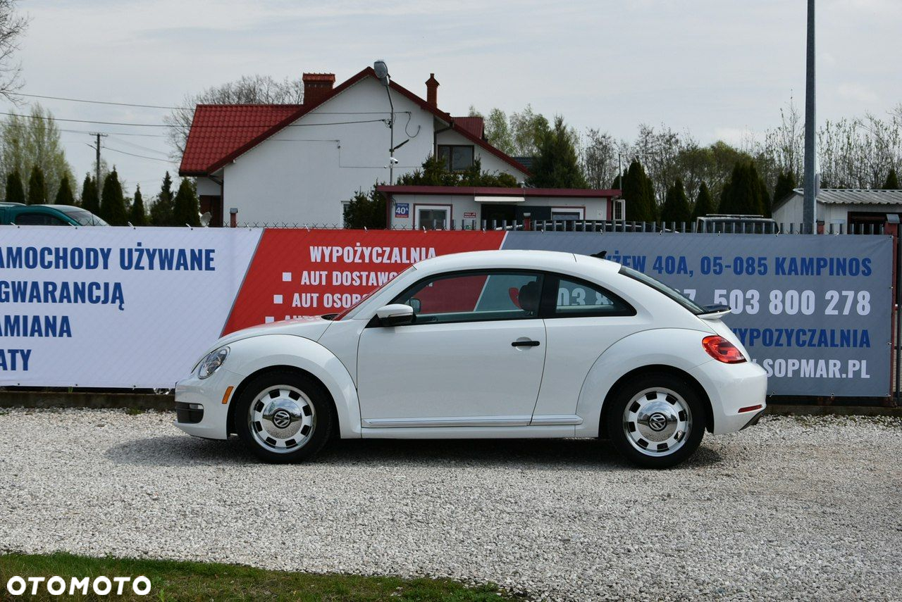 Volkswagen New Beetle - 3