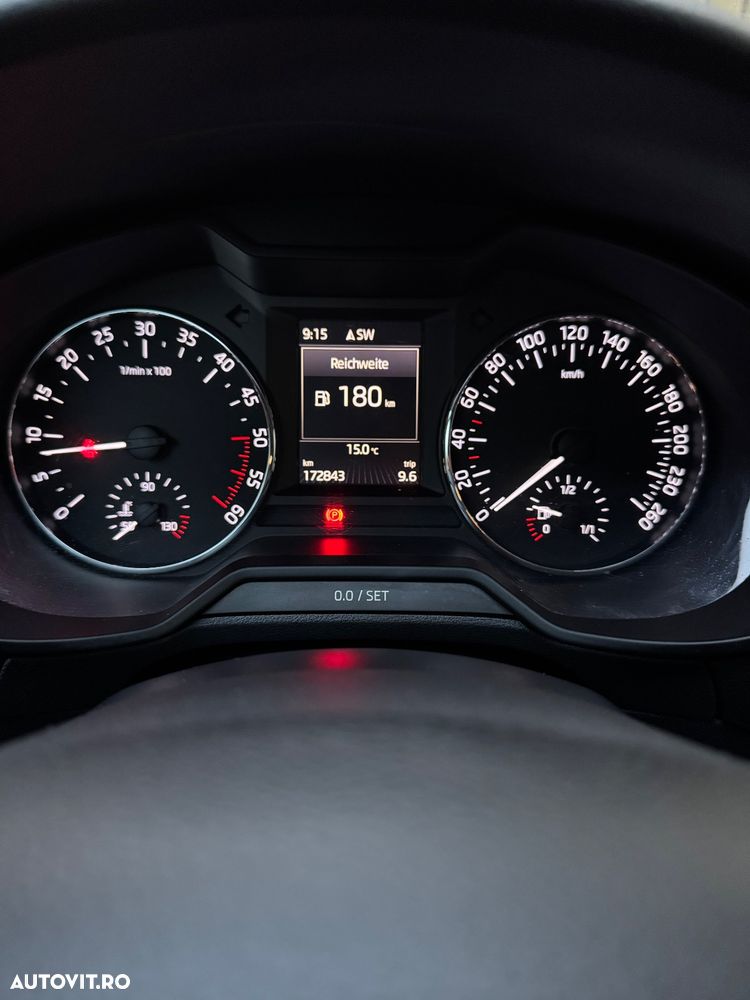 Skoda Octavia Combi 1.6 TDI (Green tec) Ambition - 13