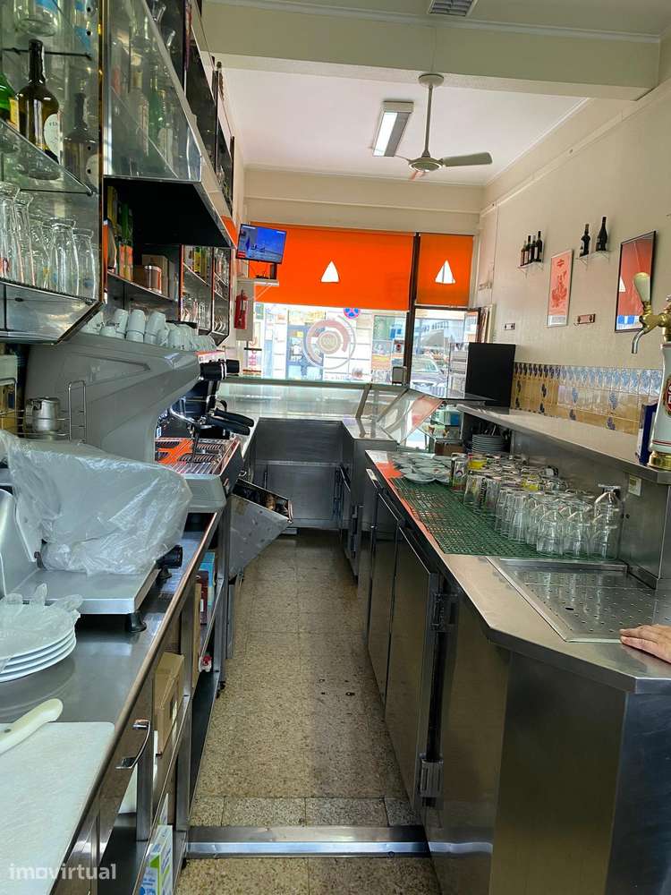 Trespasse do café/snak-bar equipado | Alverca do Ribatejo - Grande imagem: 5/8