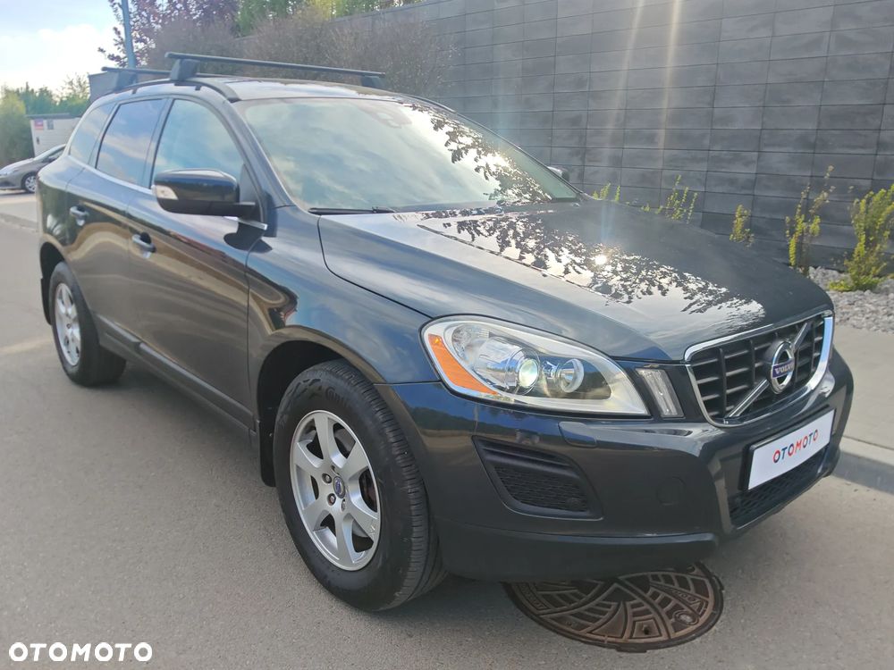 Volvo XC 60 D3 AWD Momentum - 22