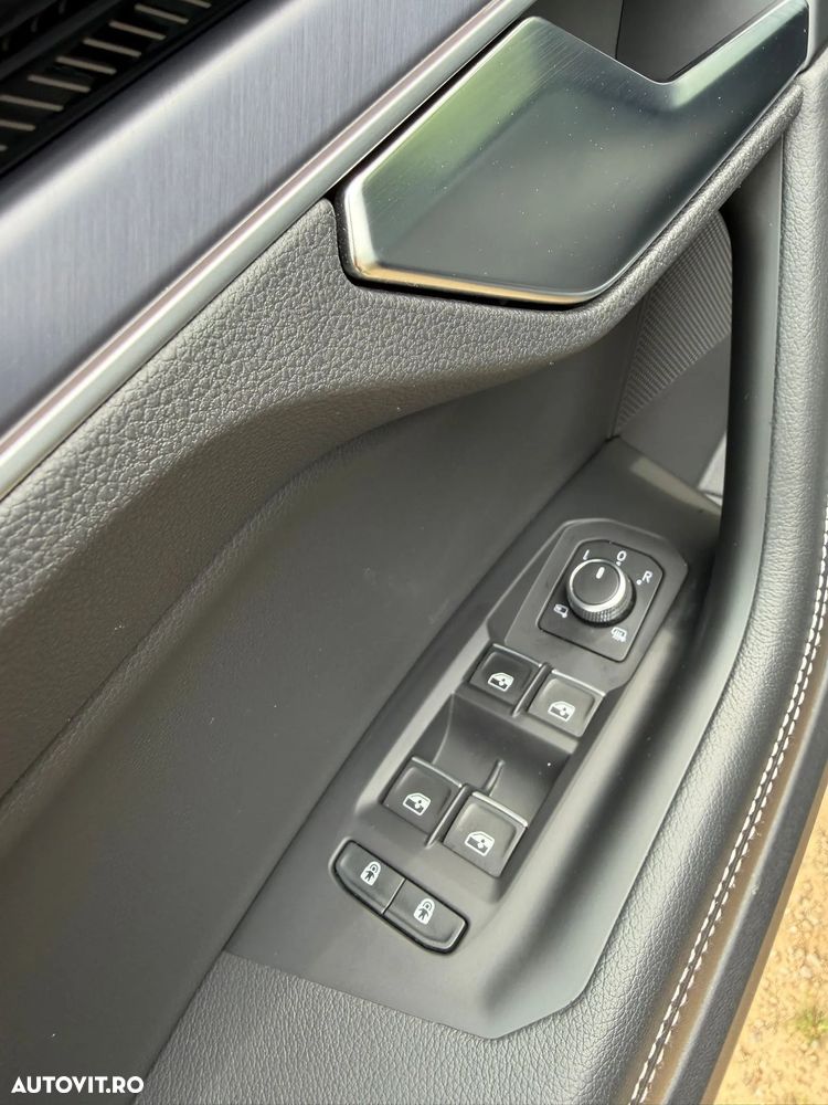 Volkswagen Touareg 3.0 V6 TDI SCR 4Motion Automatik R-Line - 16