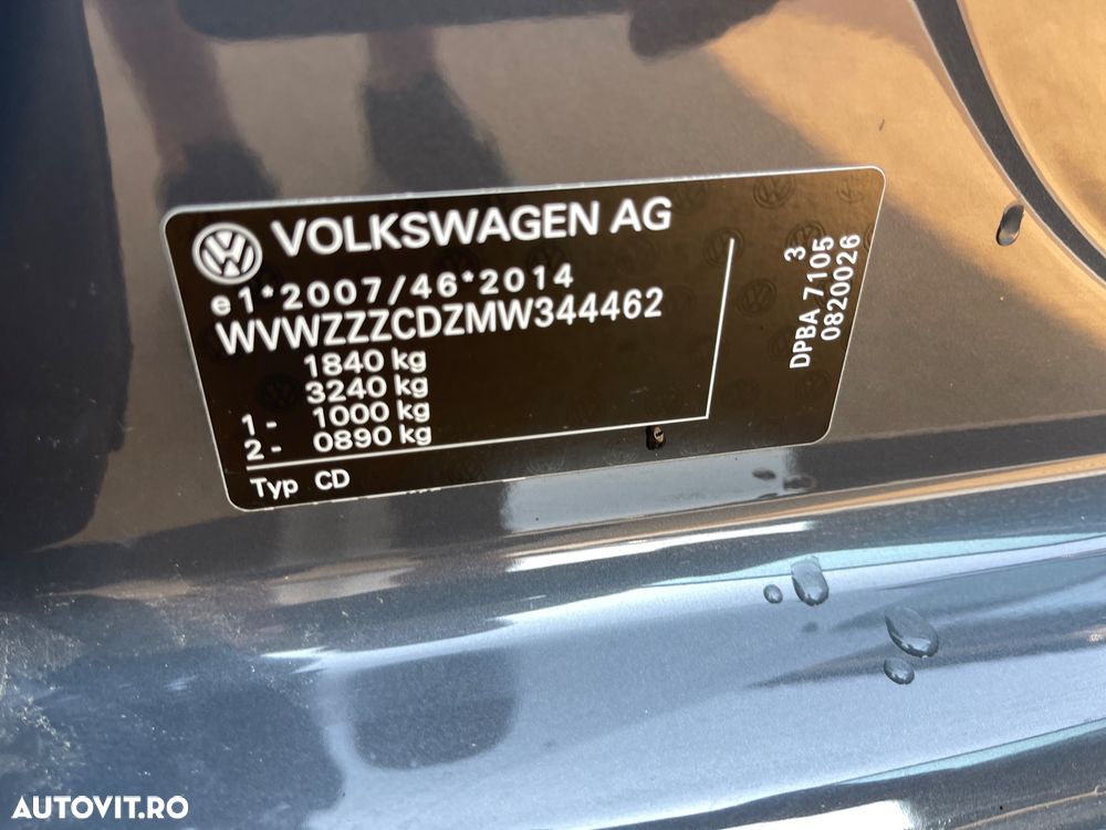 Volkswagen Golf 1.5 eTSI ACT DSG MHEV Life - 40