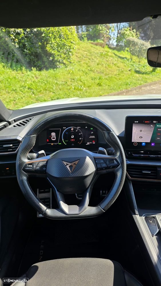 Cupra Leon ST 1.4 e-Hybrid VZ DSG - 13