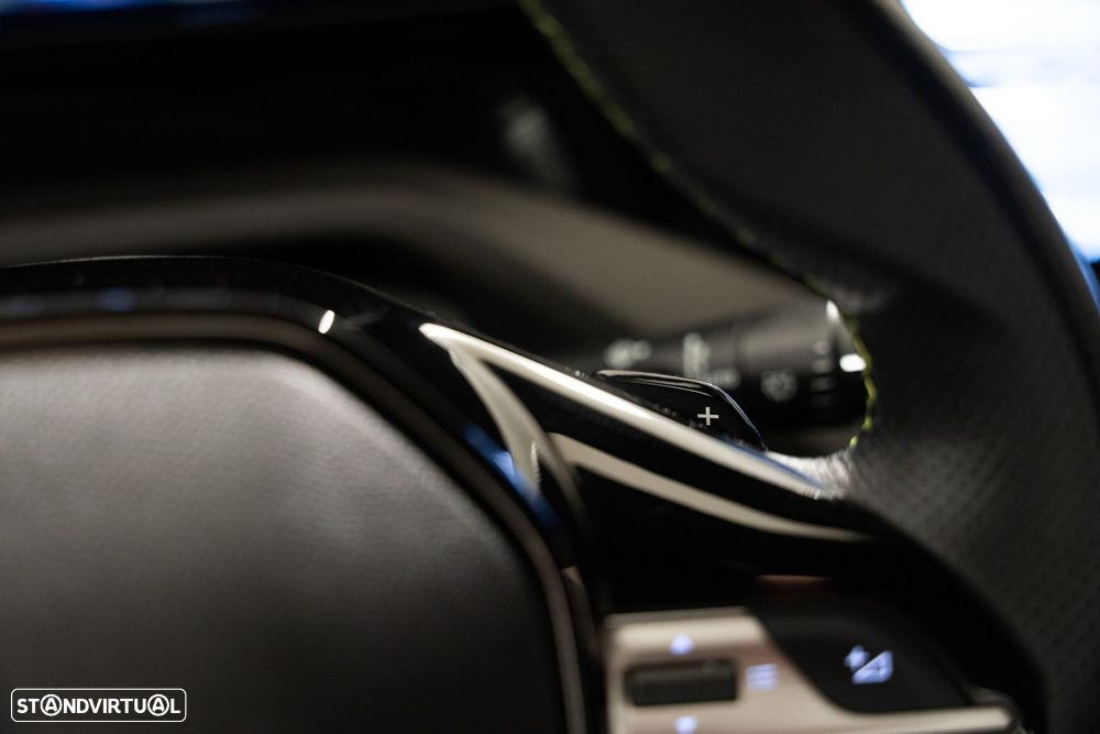 Peugeot 408 1.2 PureTech GT EAT8 - 16