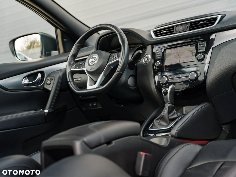 Nissan Qashqai 1.3 DIG-T DCT TEKNA+ - 18