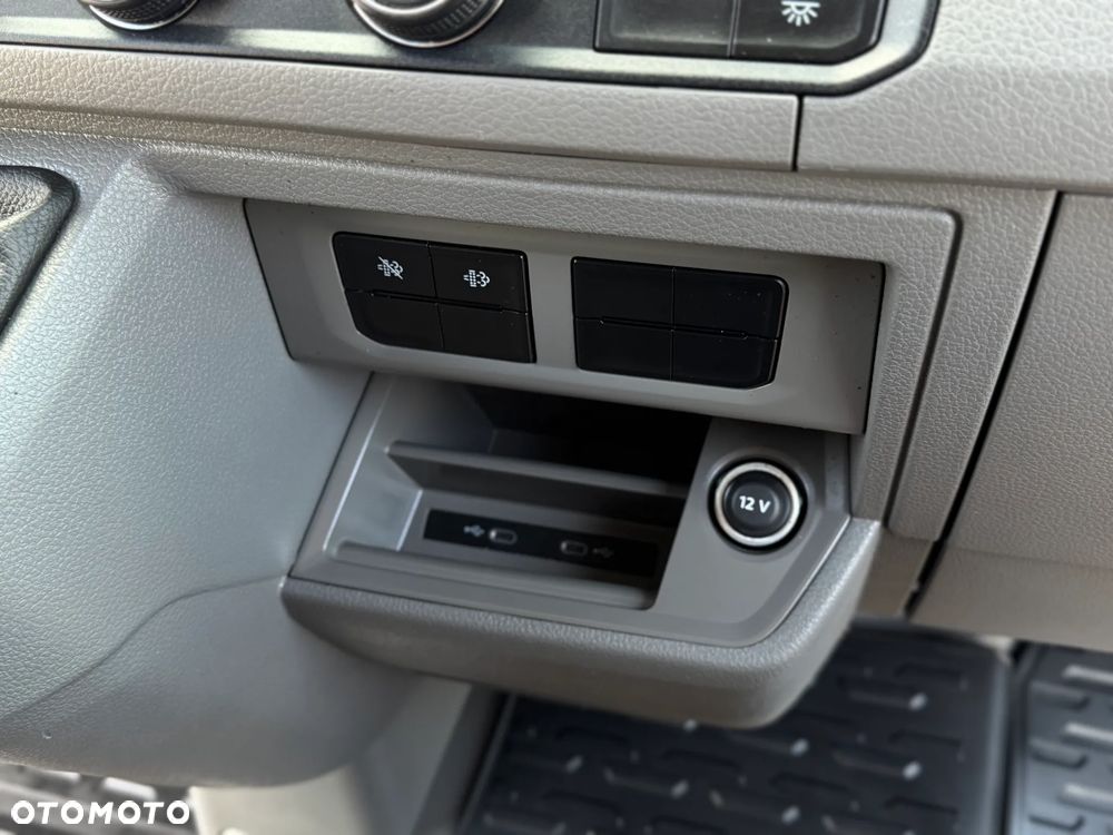 Volkswagen CRAFTER - 36