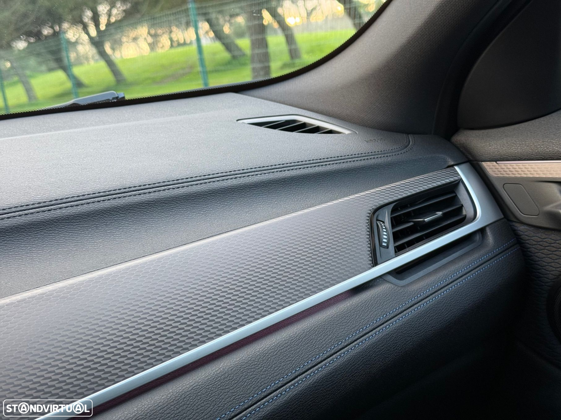 BMW X2 18 d sDrive Auto Pack M - 45