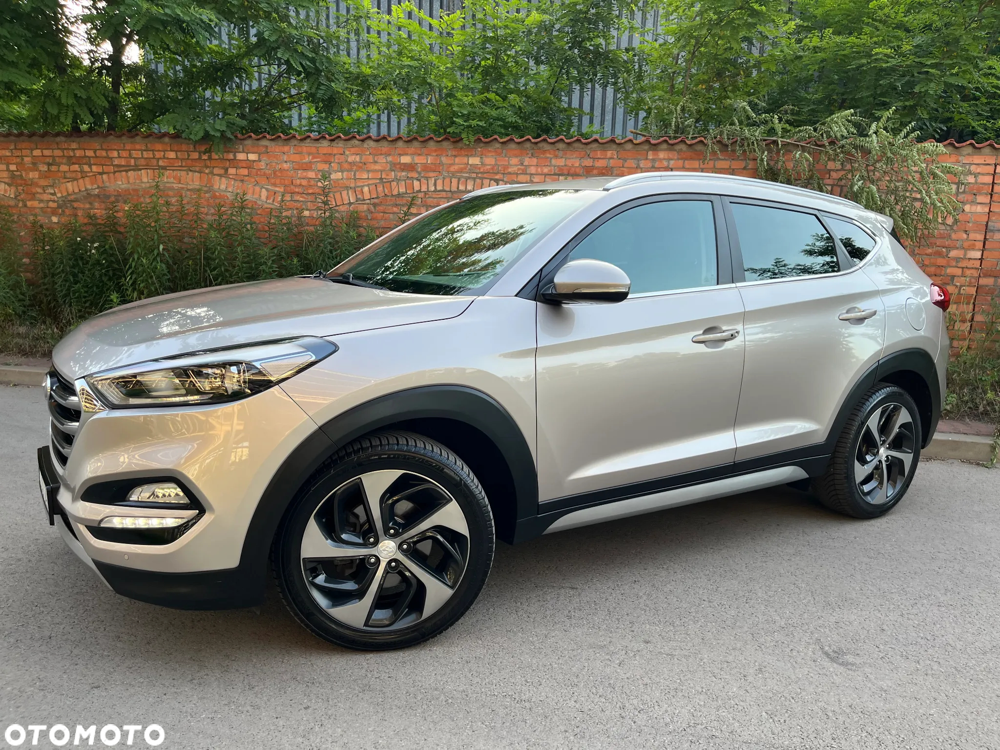 Hyundai Tucson 1.7 CRDI BlueDrive Comfort 2WD - 2