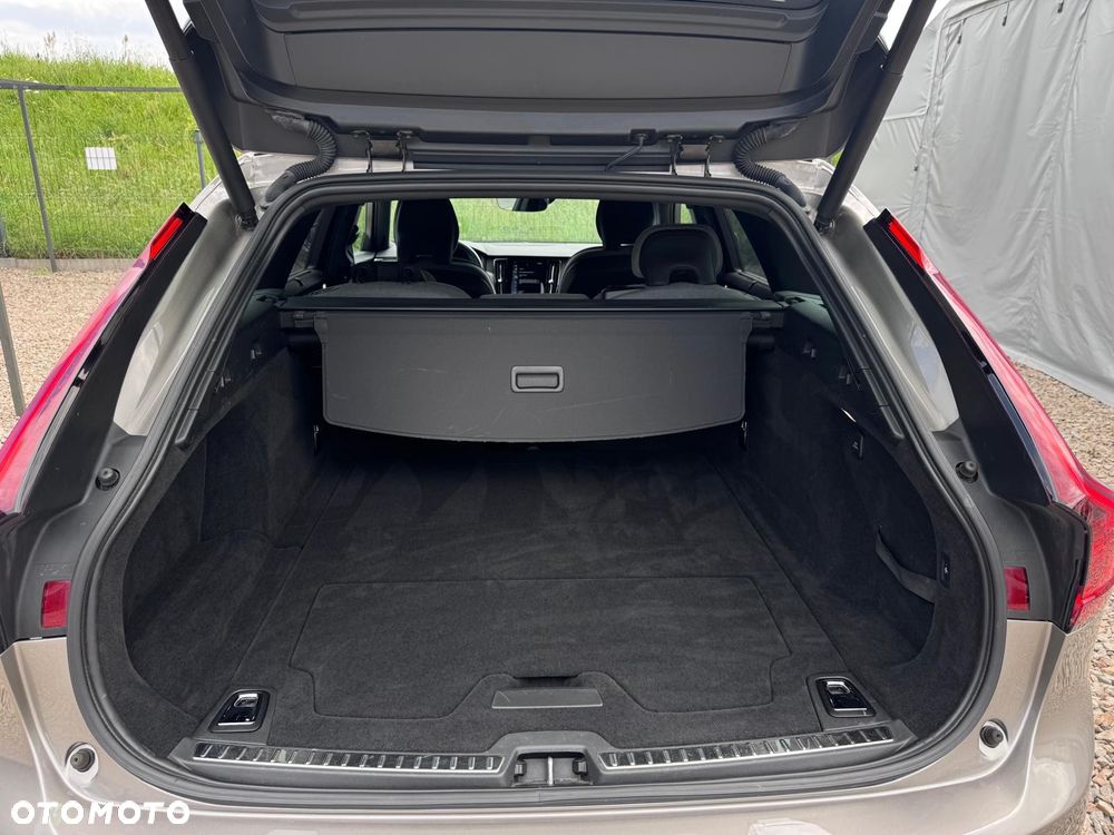 Volvo V90 T6 Recharge AWD Geartronic Inscription - 35