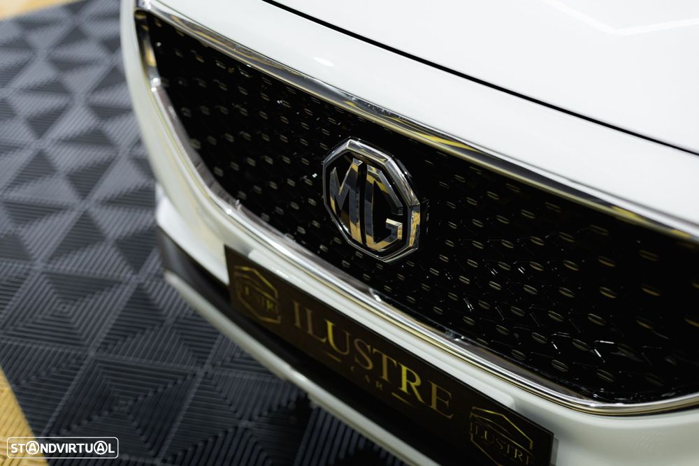 MG ZS EV 44.5 kWh Luxury - 15