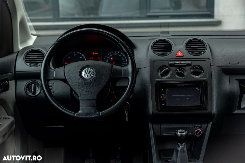 Volkswagen Caddy 1.9 TDI Life Family (5-Si.) - 6