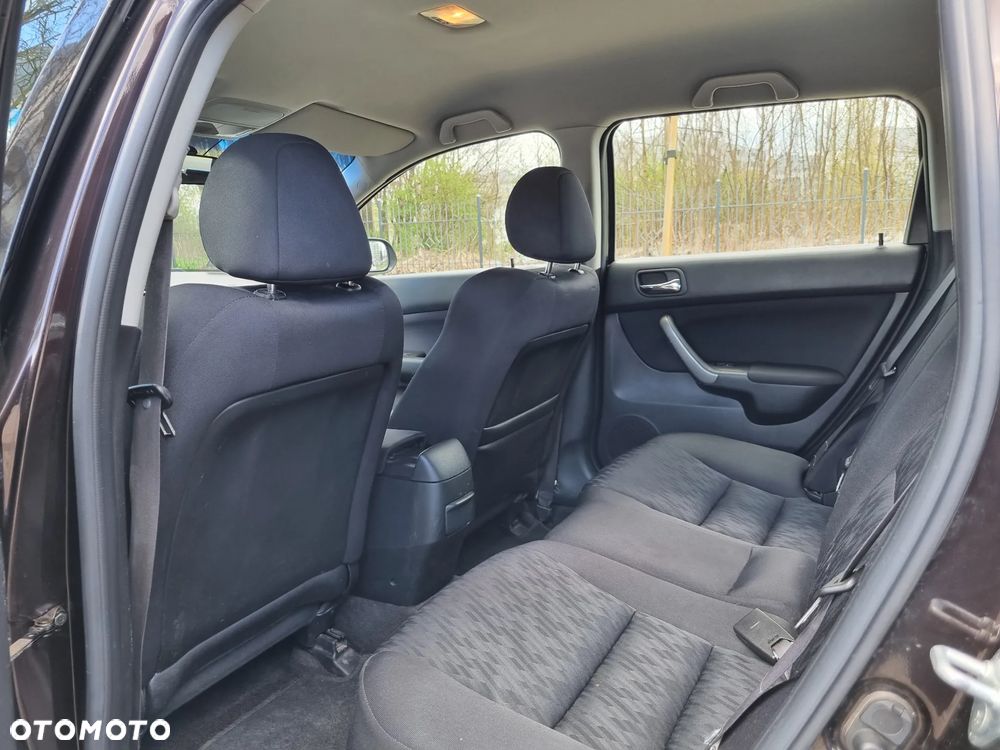 Honda Accord 2.0 Comfort - 9