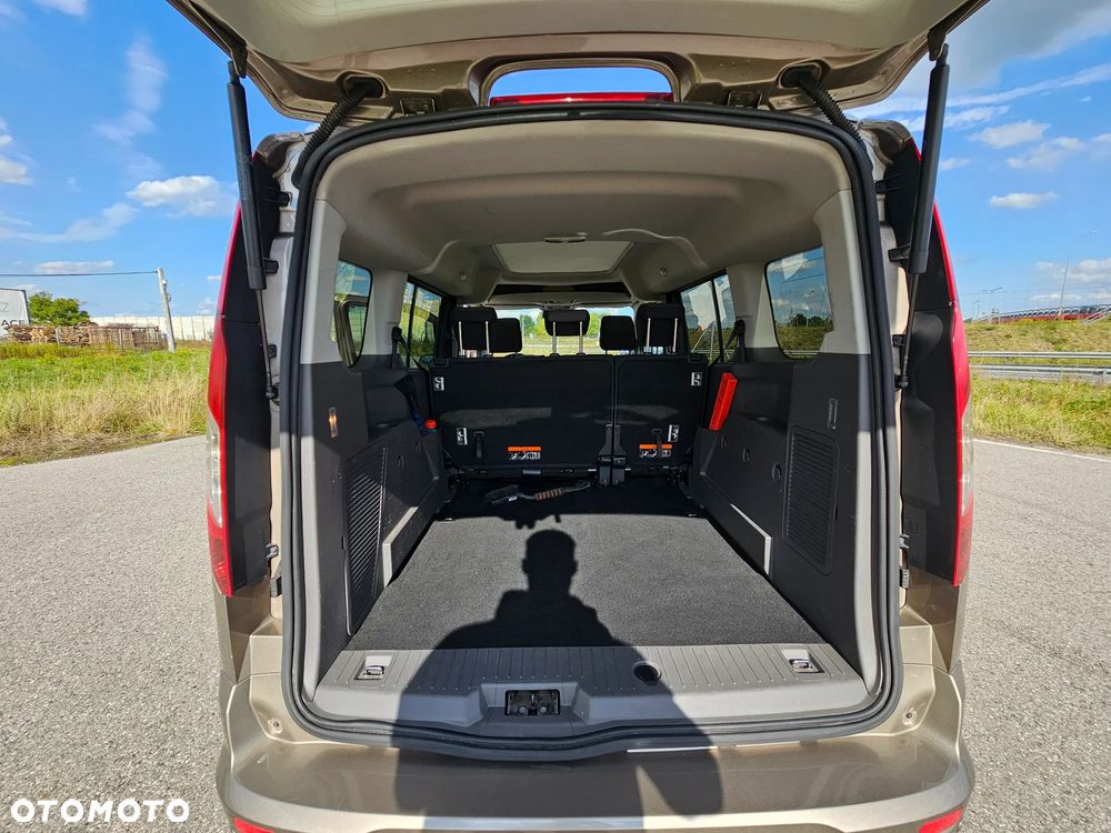 Ford Tourneo Connect 1.5 EcoBlue Titanium - 17