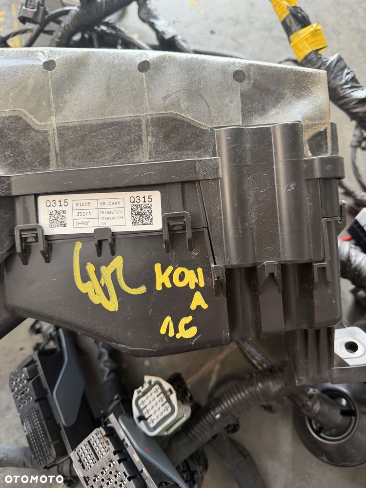 Instalacja komory silnika Hyundai Kona 1.6 T-GDI - 3