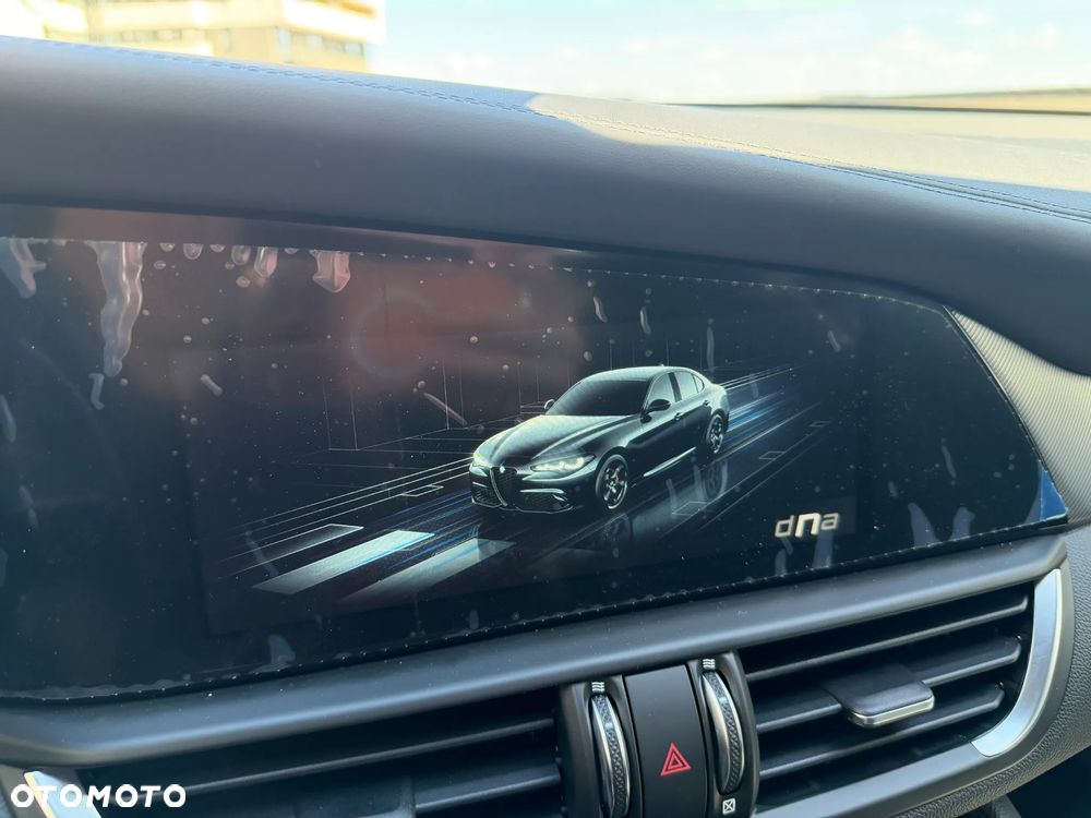 Alfa Romeo Giulia 2.0 Turbo Veloce Q4 - 38