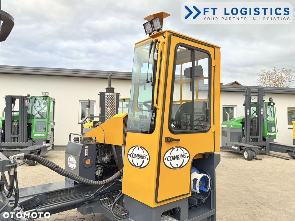 Combilift WÓZEK CZTEROKIERUNKOWY - WIELOKIERUNKOWY | COMBILIFT C4000 | GAS | DUPLEX 4100MM | PRZESUW WIDEŁ | WOLNY SKOK | NOWE OPONY | PO SERWISIE | STAN IDEALNY | Szeroka oferta wózków czterokierunkowych i bocznych, dopasowanych do różnorodnych potrzeb i zastosowań - 30
