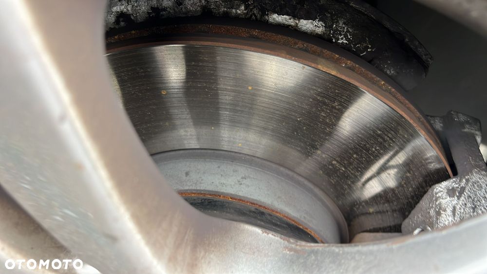 Volkswagen Caddy 1.6 Life (7-Si.) - 31